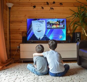 What is Kissmovies: Best Suitable Kissmovies.io Alternatives